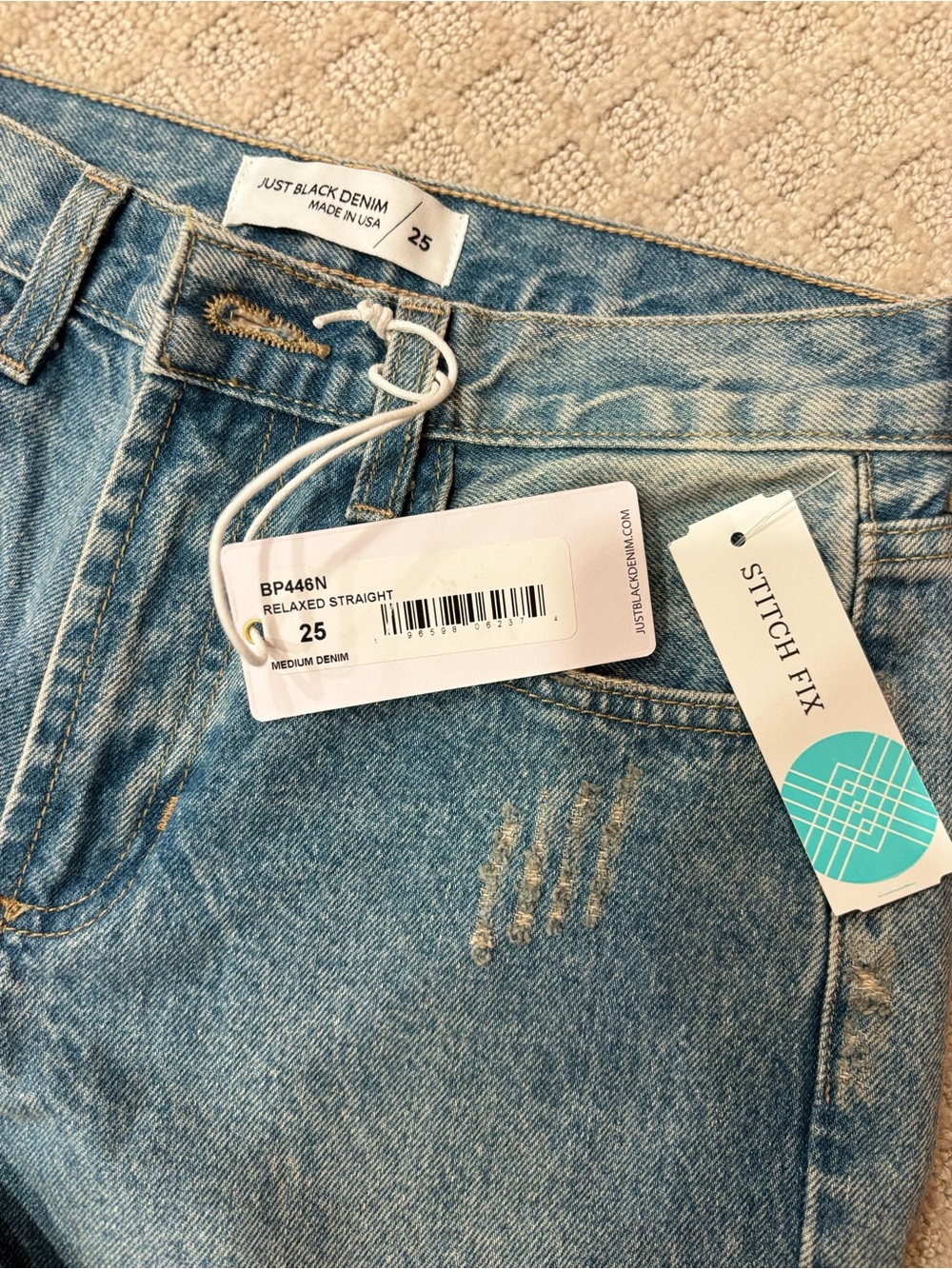 Just Black Denim NWT Relaxed Straight Jeans Medium Denim Women's 25 Stitch Fix - Picture 4 of 7